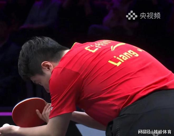 勒布伦决胜局8-1开好头 坐等林诗凯发重庆冠军赛：梁靖崑3-2险胜小(图2)