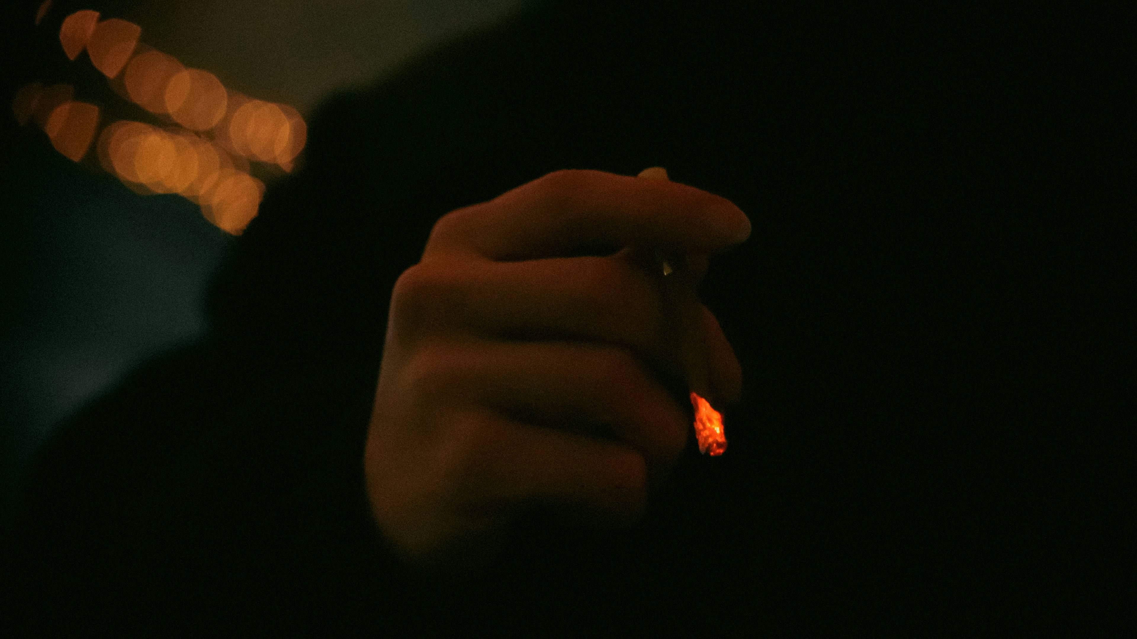 惯哪个对健康危害更大？50岁后该如何应对？凯发k8网站登录科